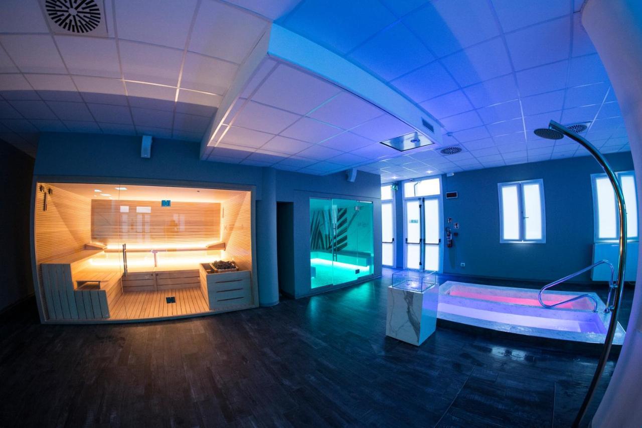 Hotel Formula & Puravita Spa Розолина Экстерьер фото